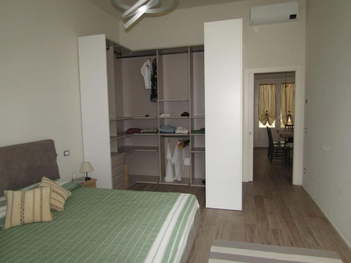 Appartamento In Centro Storico. 카마이오레 외부 사진